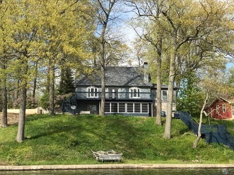 5720 S 980 E, Wolcottville, IN 46795
