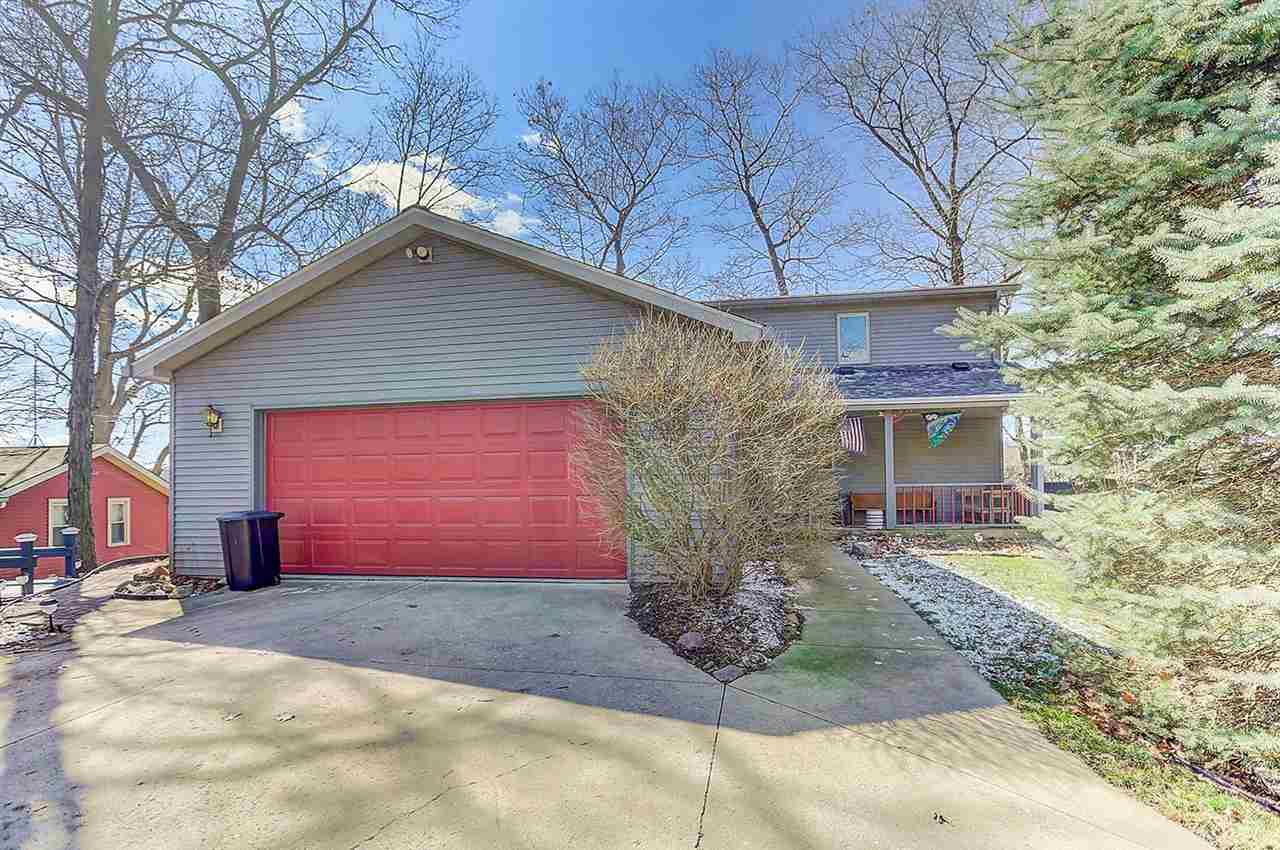 5720 S 980 E, Wolcottville, IN 46795
