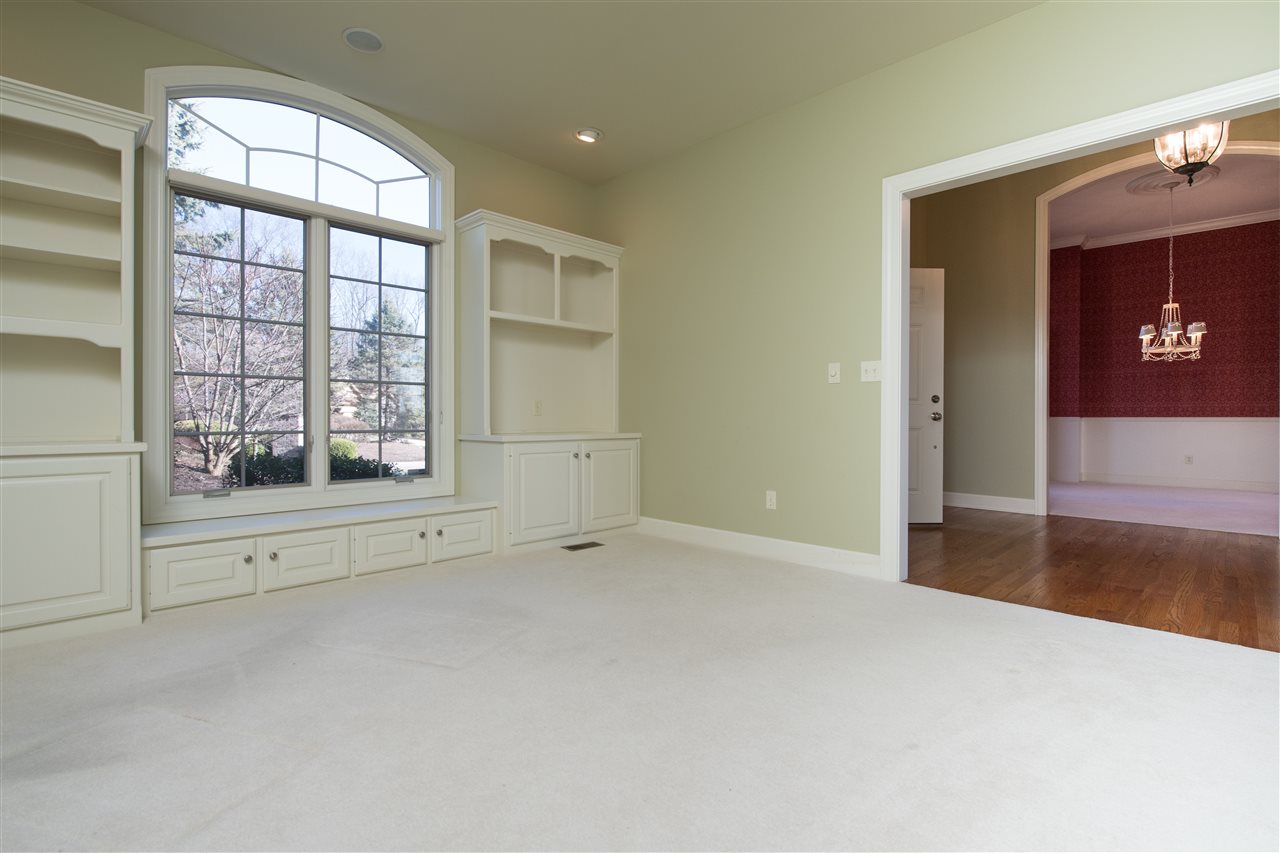10533 Woodland, Fort Wayne, IN 46804