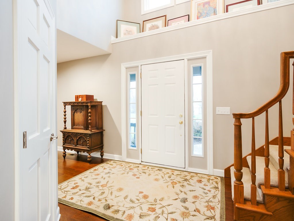 3031 Emerald Lake Drive, Fort Wayne, IN 46804
