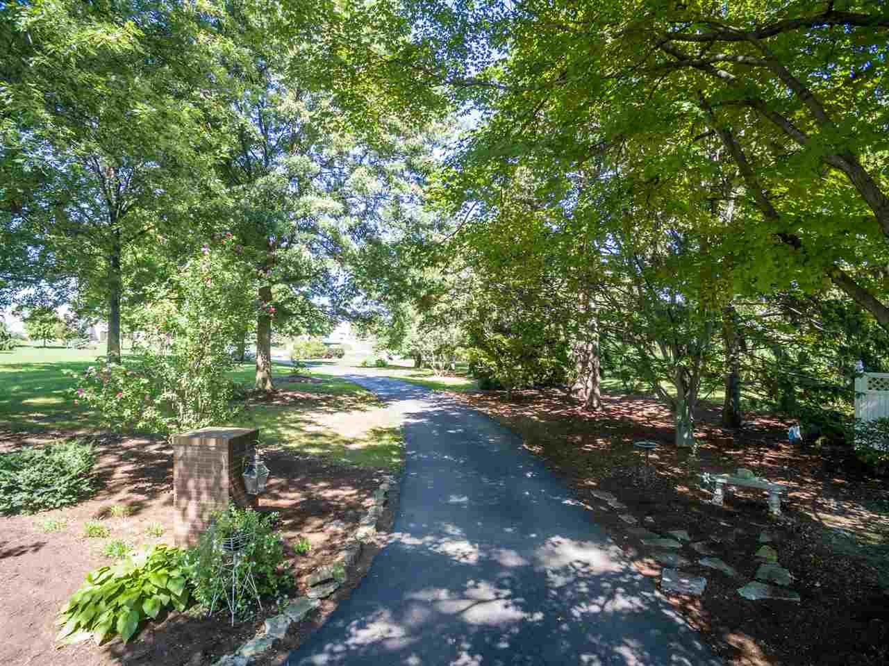 9711 Covington Road, Fort Wayne, IN 46804