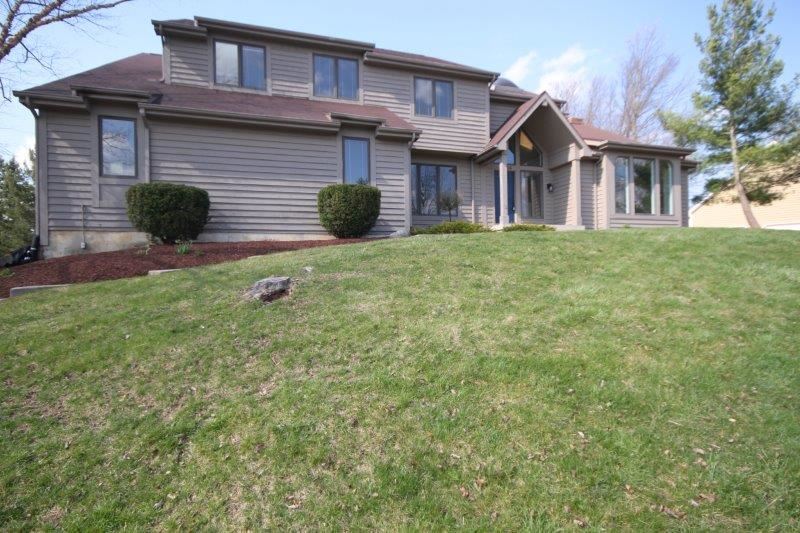 11306 Dell Loch Way, Fort Wayne, IN 46814