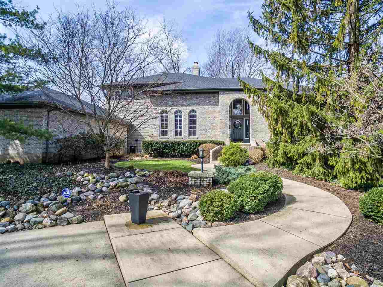 2016 Sycamore Hills, Fort Wayne, IN 46814