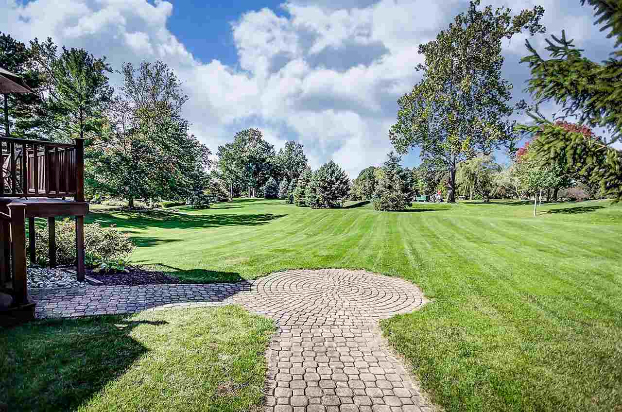 2528 Sycamore Hills, Fort Wayne, IN 46814