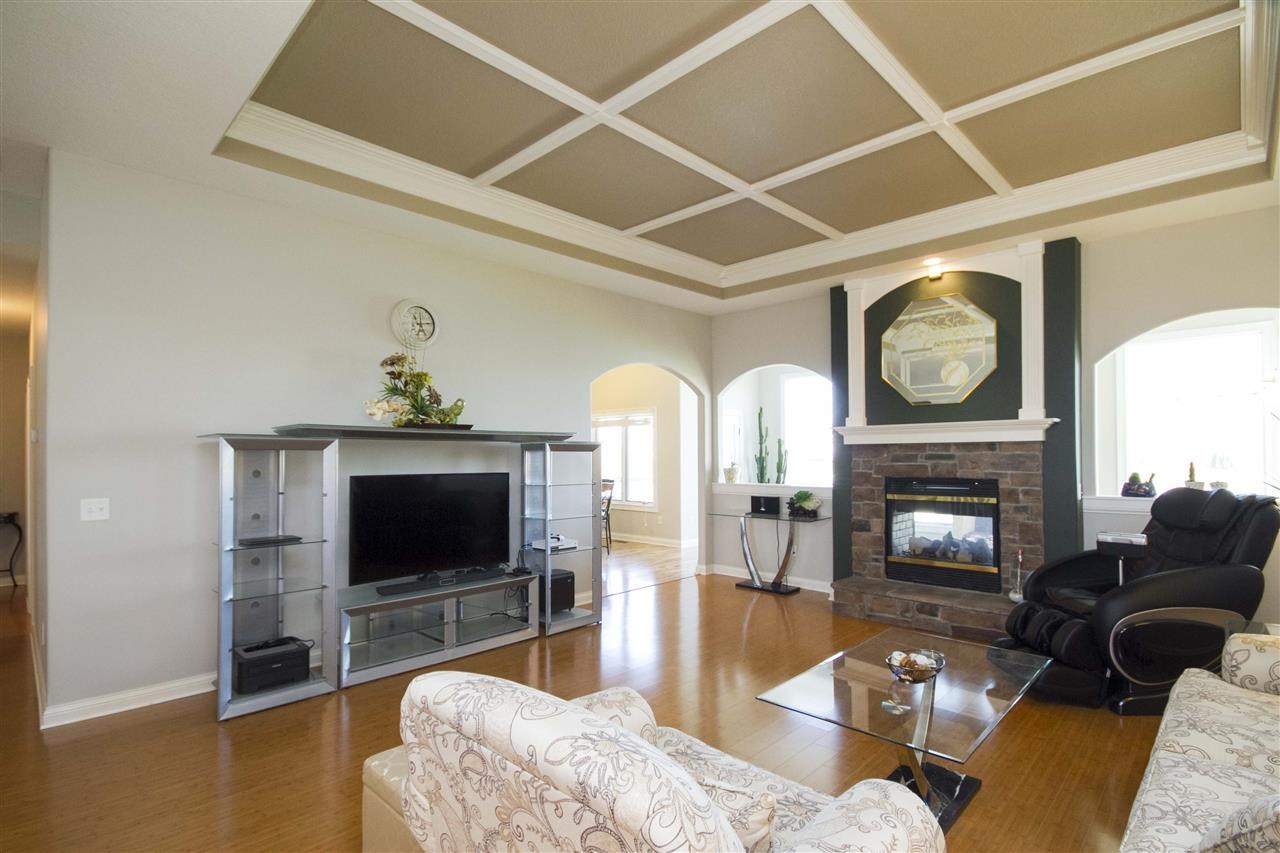 13914 SANDSTONE Drive, Fort Wayne, IN 46814
