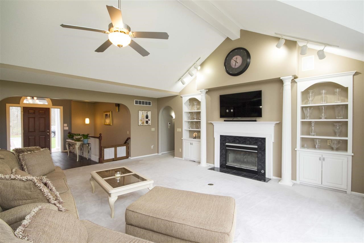 2414 E Ferguson Road, Fort Wayne, IN 46816
