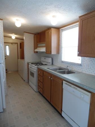 Carrington Pointe 4339 Pond View DriveFort Wayne, IN 46818