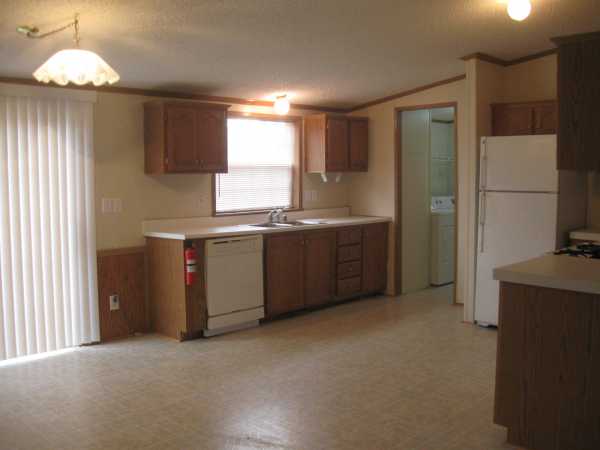 Carrington Pointe 7112 Kensington Dr. EastFort Wayne, IN 46818