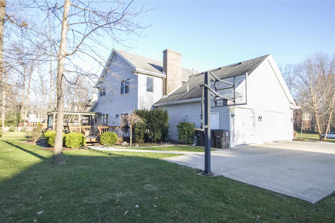 8533 Quailwest Cv, Fort Wayne, IN 46835