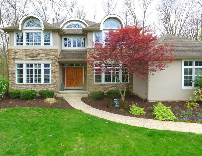 8530 Quailwest Cove, Fort Wayne, IN 46835