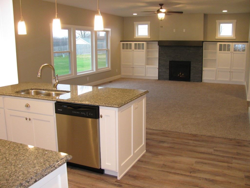 249 Tumbling Stone Court, Fort Wayne, IN 46845