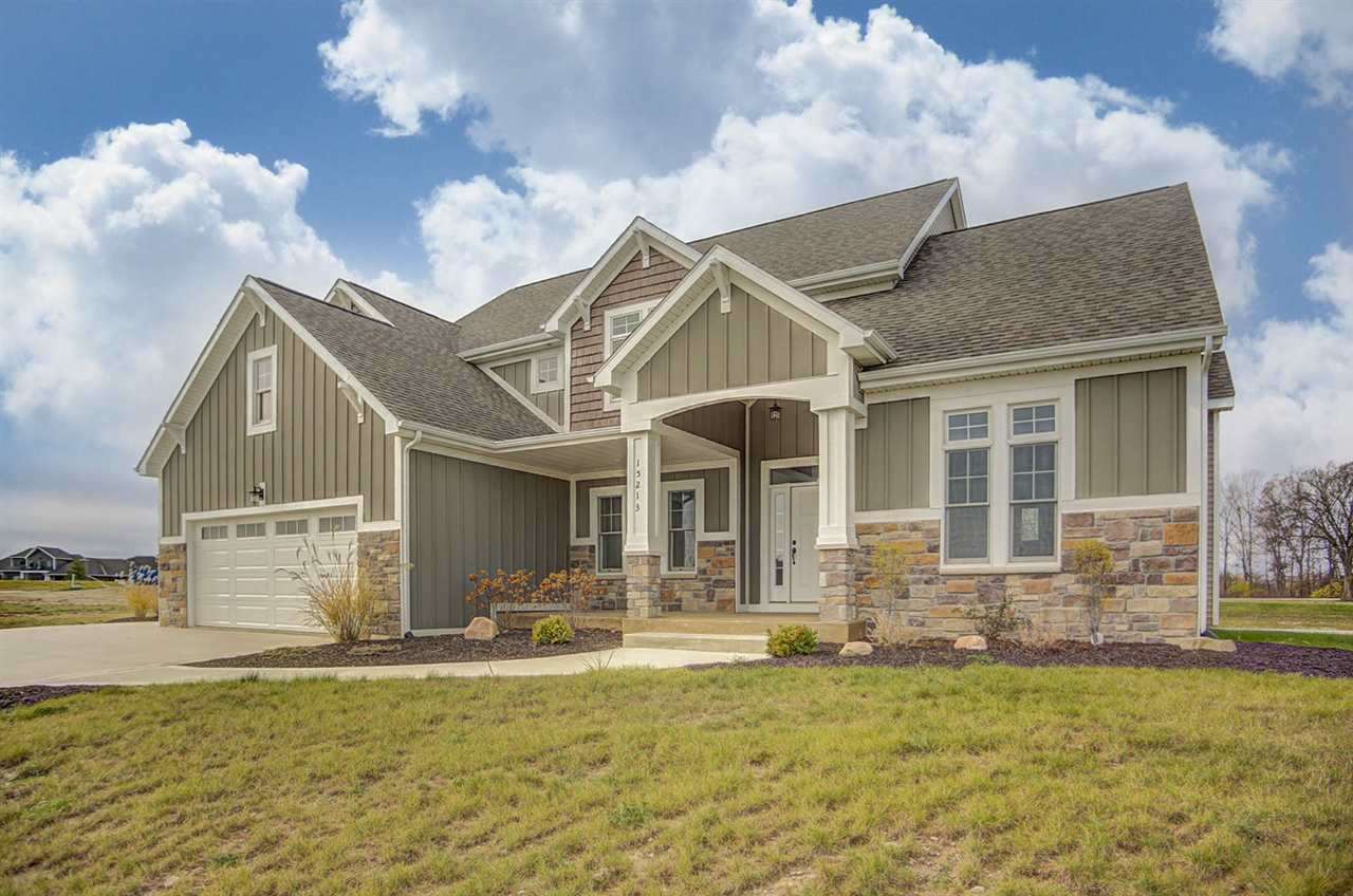 15213 Whisper Rock Boulevard, Fort Wayne, IN 46845