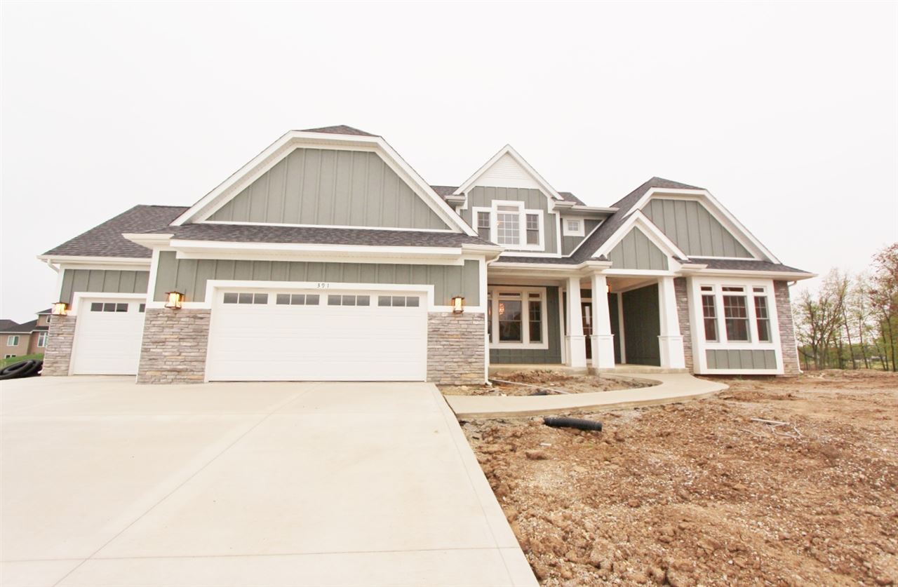 391 Hush Rock Court, Fort Wayne, IN 46845