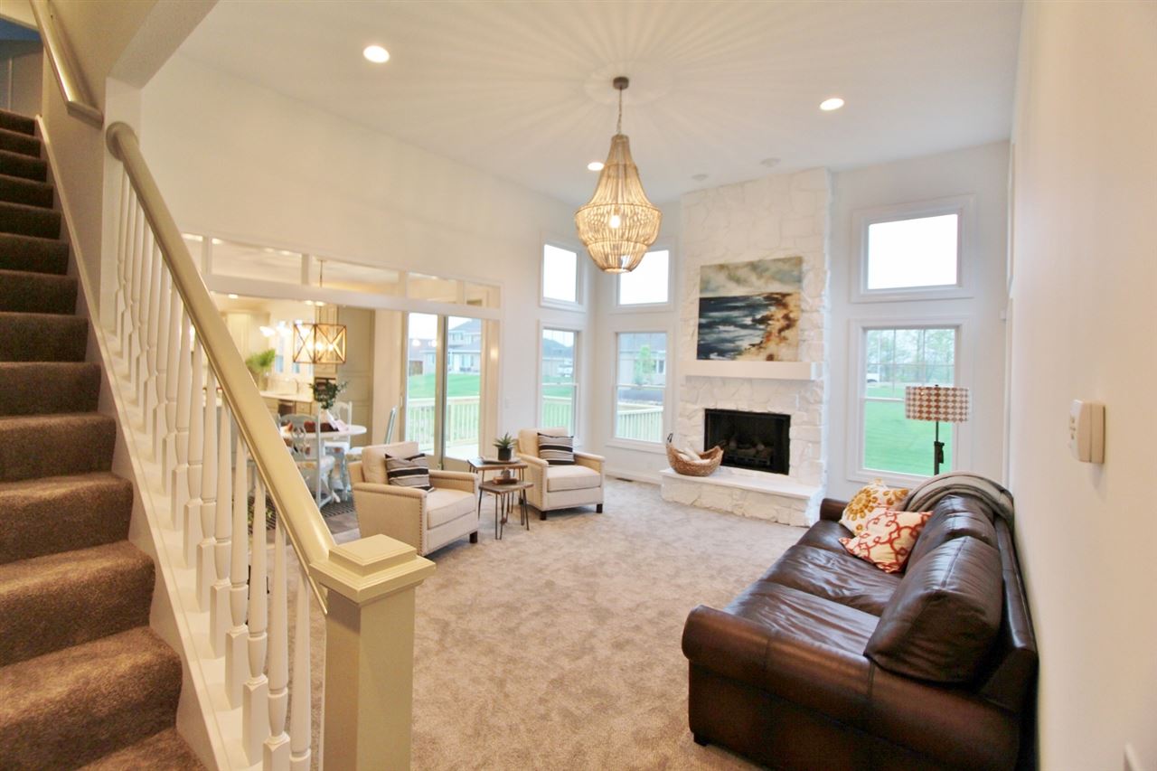 391 Hush Rock Court, Fort Wayne, IN 46845