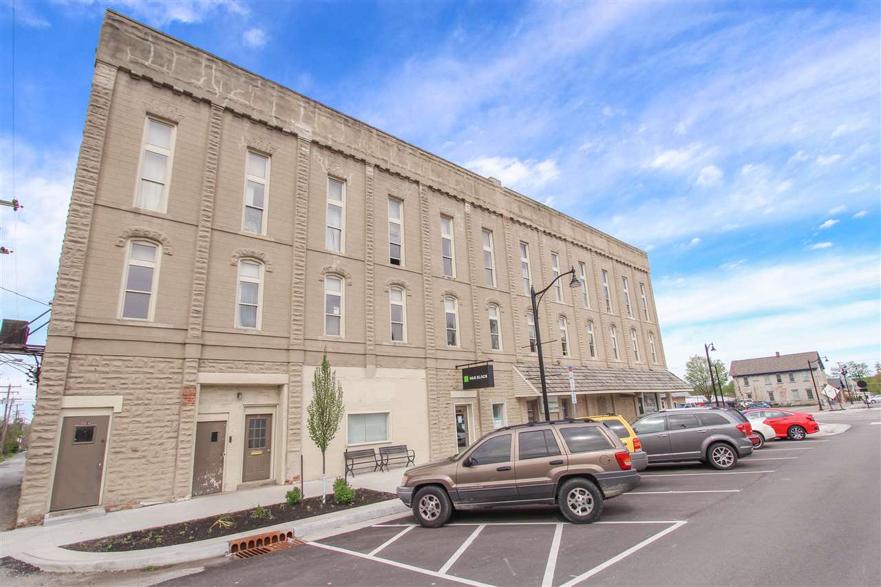 208 S Market Street, Delphi, IN 46923