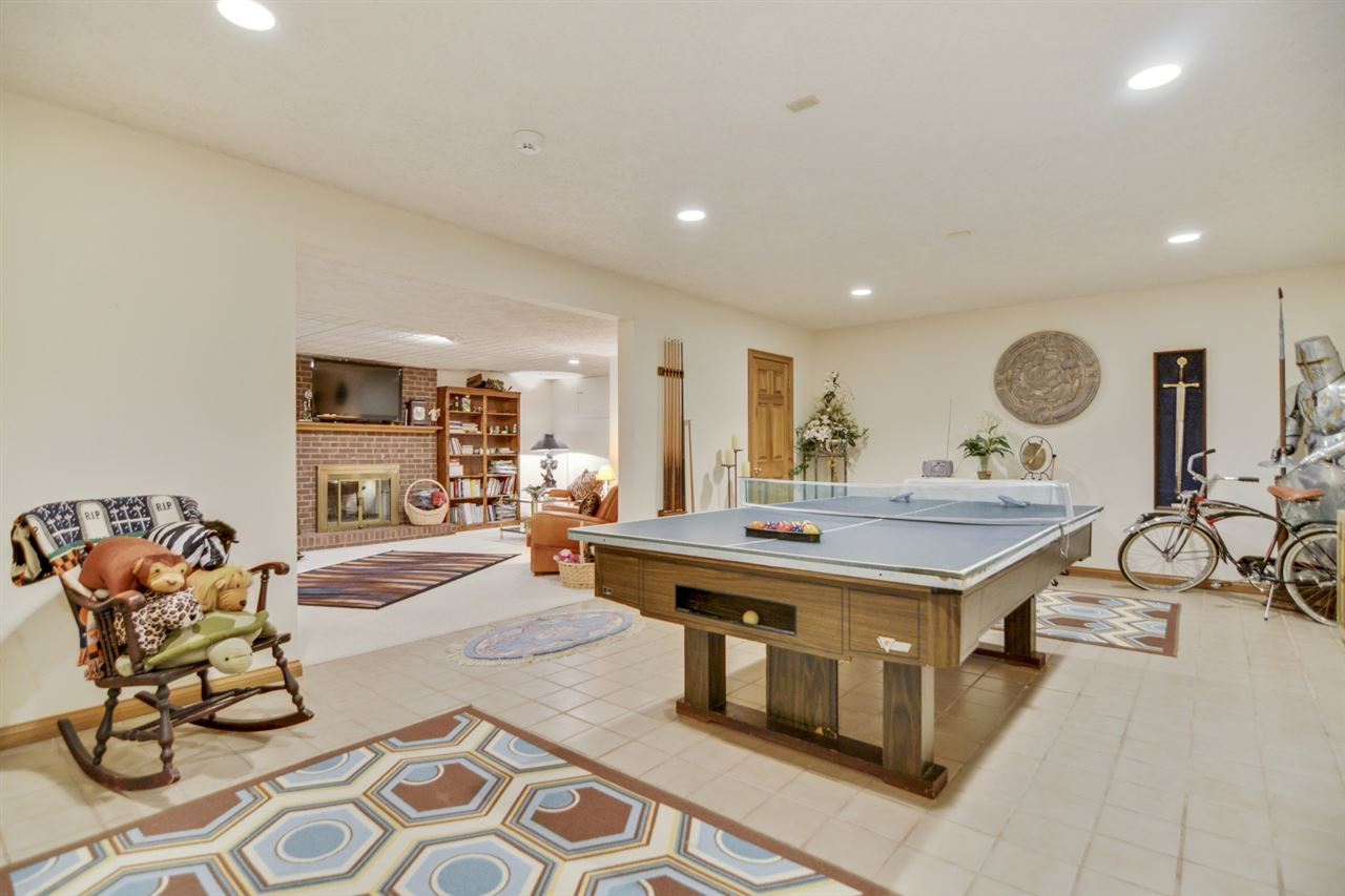 5328 SUGAR MILL, Russiaville, IN 46979