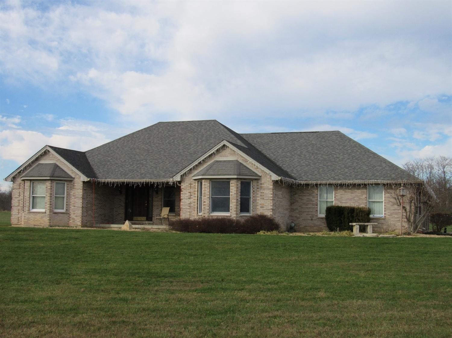 10953 Hoffman Road, Aurora, IN 47001