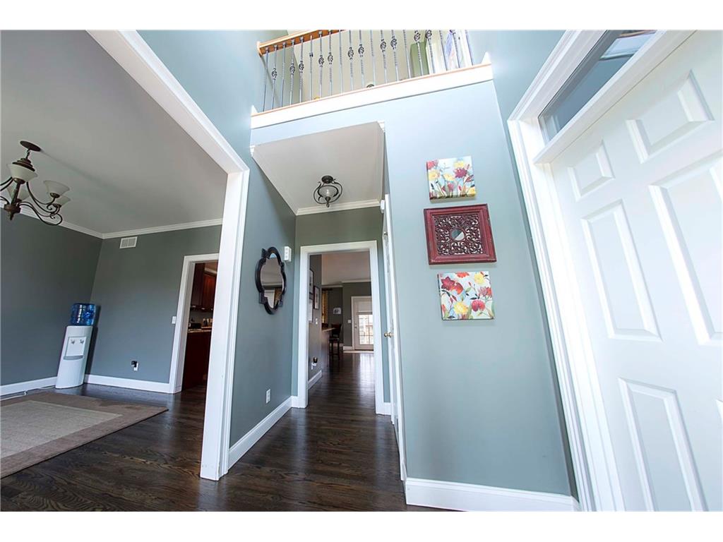 11 Valley Court, Batesville, IN 47006