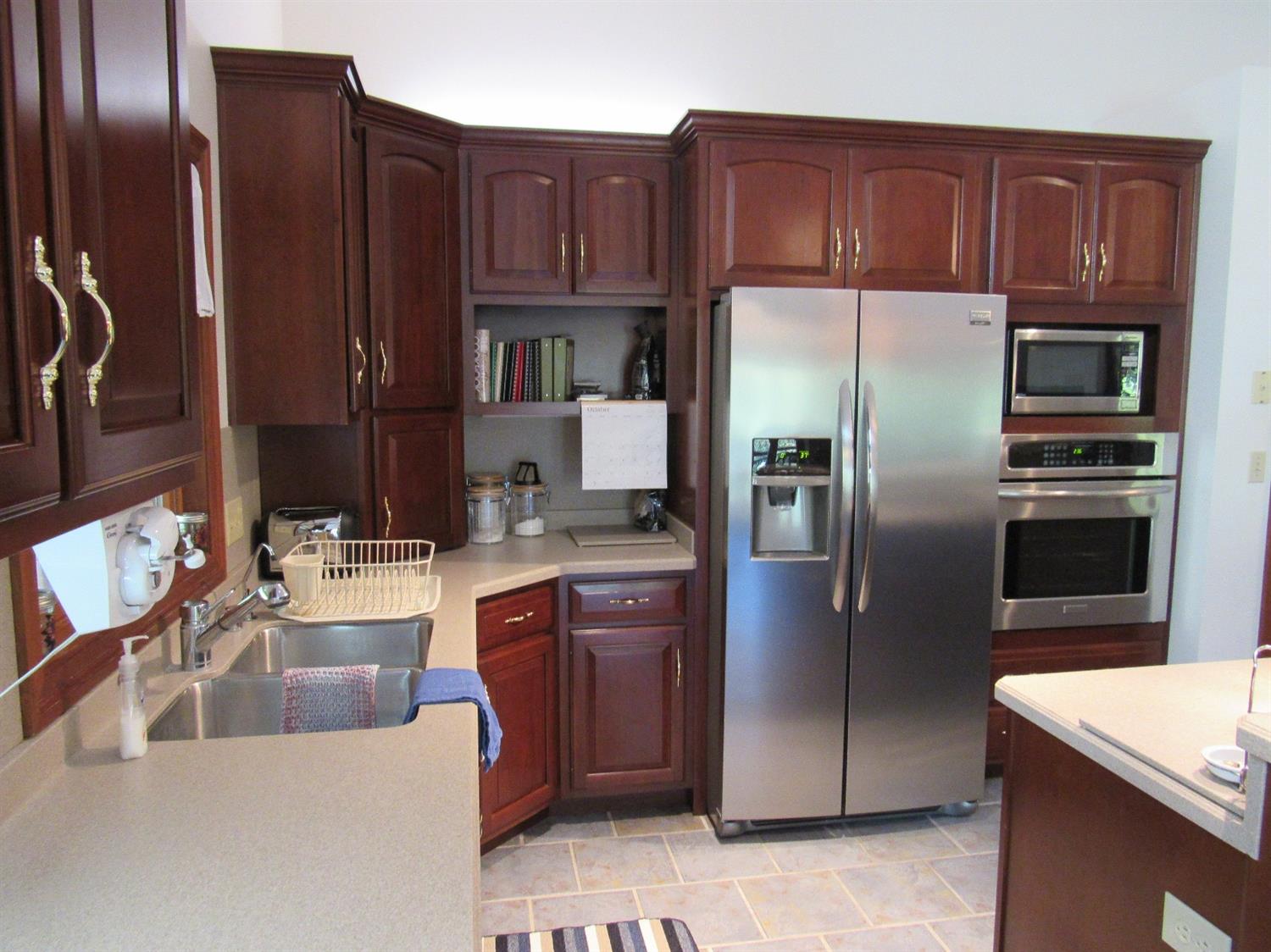 10216 Heritage Lane, Dillsboro, IN 47018