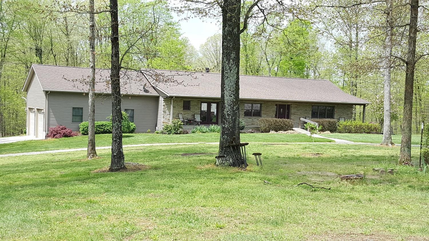 2657 South Co Rd 475, Dillsboro, IN 47018