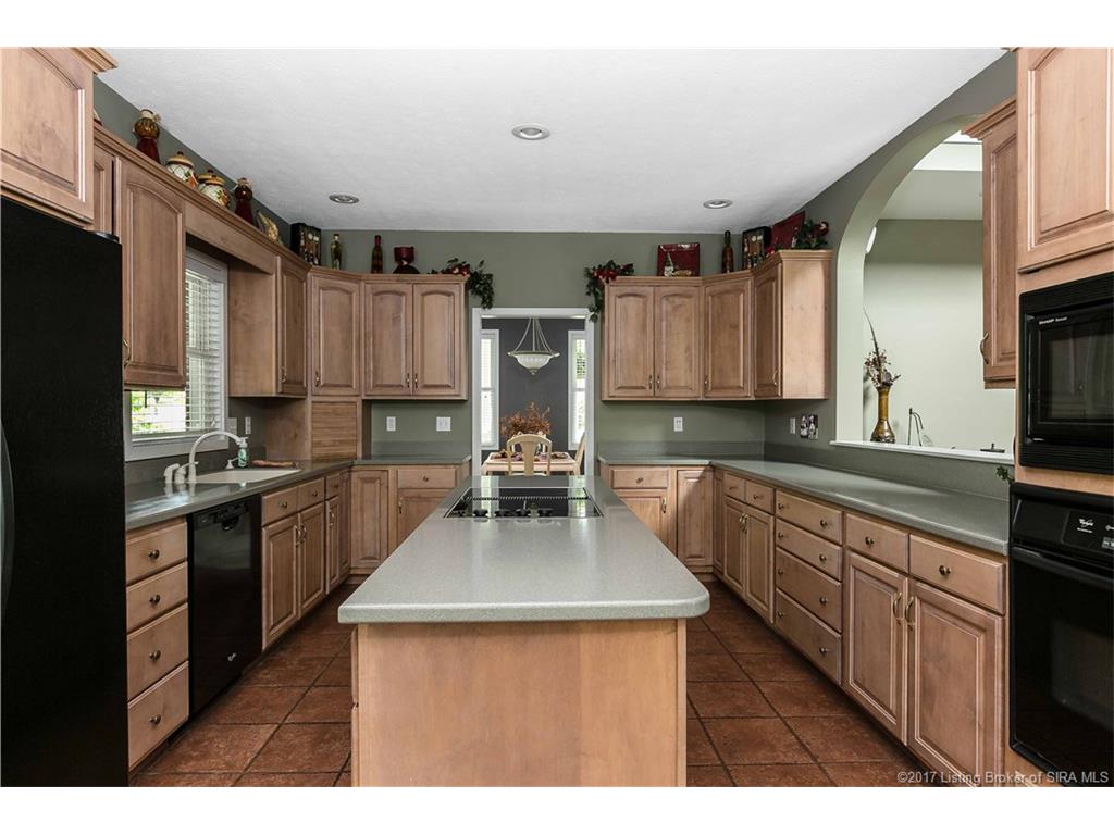 5317 Cedarway Drive NE, Corydon, IN 47112