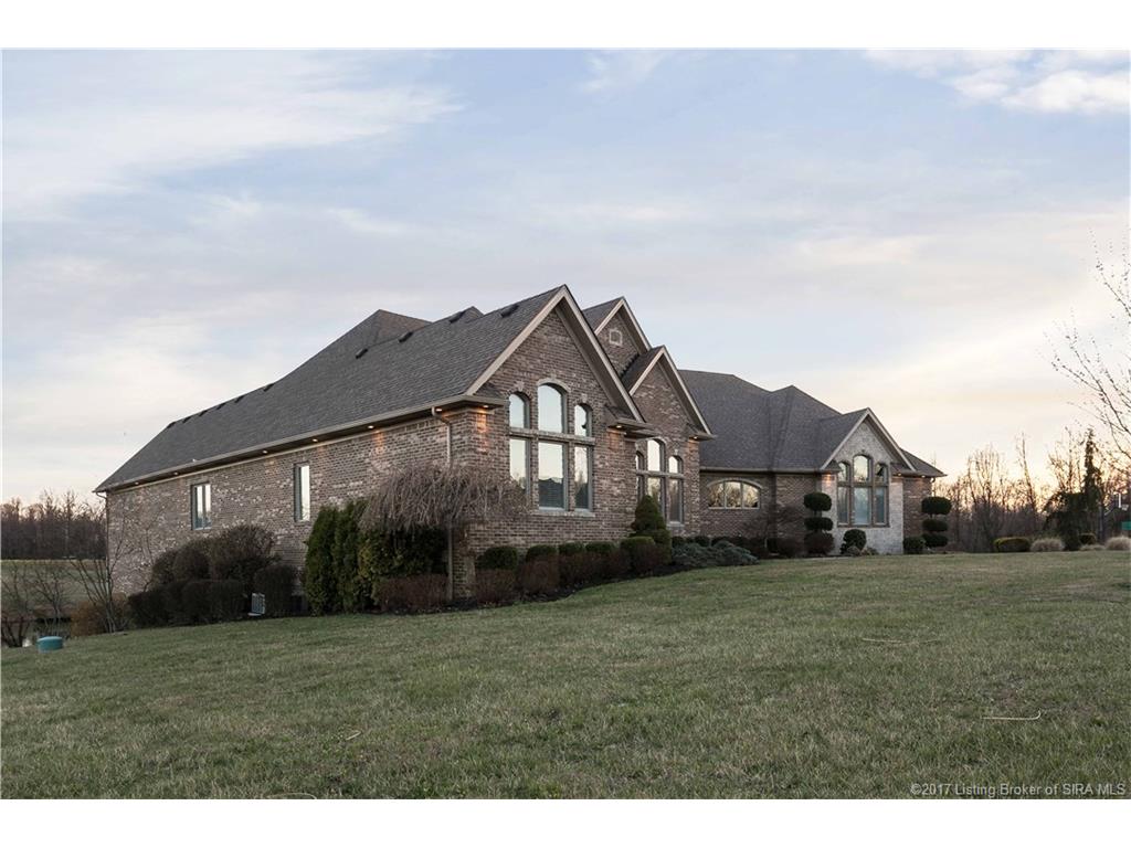 993 N Baumann Dr, Floyds Knobs, IN 47119