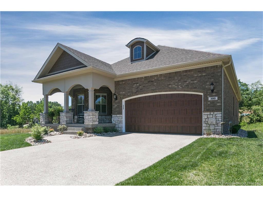 300 Tuscany Dr, Floyds Knobs, IN 47119