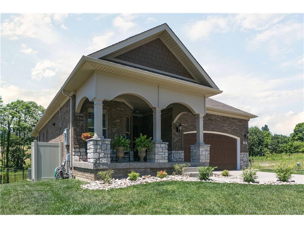 300 Tuscany Dr, Floyds Knobs, IN 47119