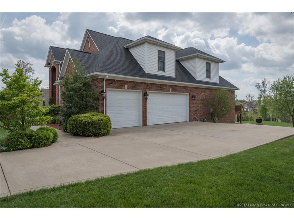 3561 Lafayette Parkway, Floyds Knobs, IN 47119