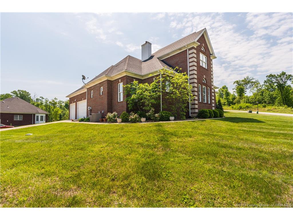 6200 Cherry Grove, Georgetown, IN 47122