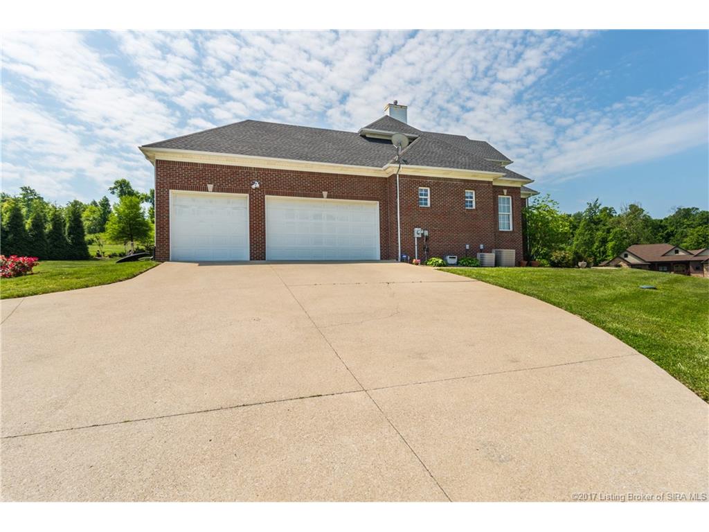 6200 Cherry Grove, Georgetown, IN 47122