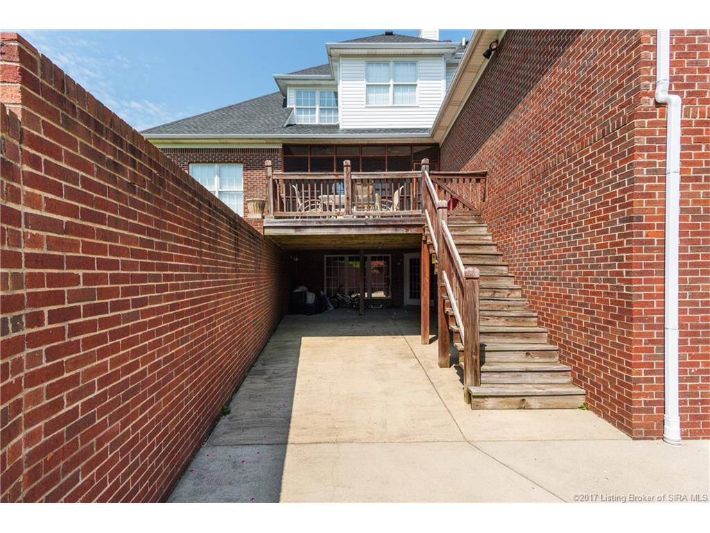 6200 Cherry Grove, Georgetown, IN 47122