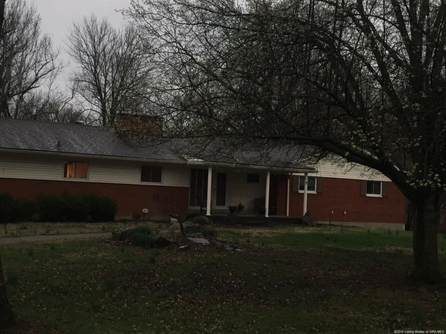 1928 Utica Pike, Jeffersonville, IN 47130