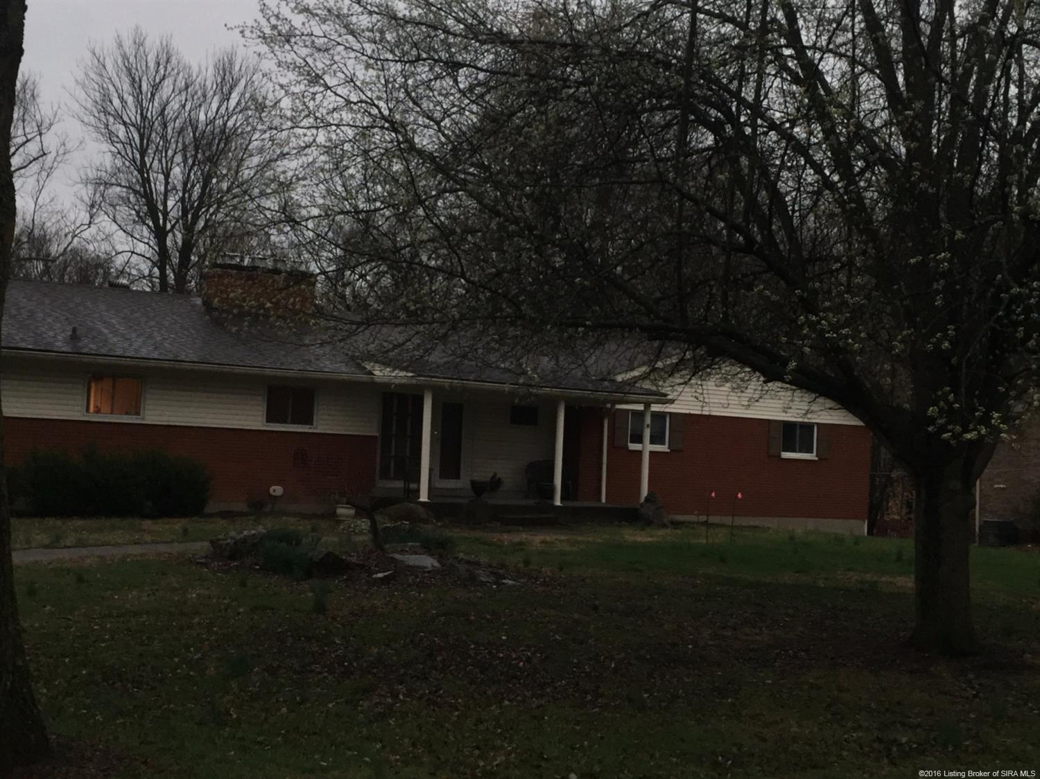 1928 Utica Pike, Jeffersonville, IN 47130