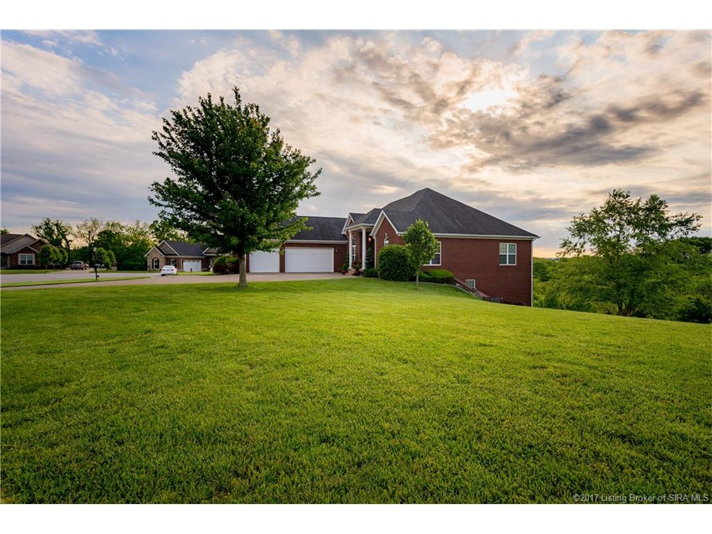 3032 Crystal Lake, Jeffersonville, IN 47130