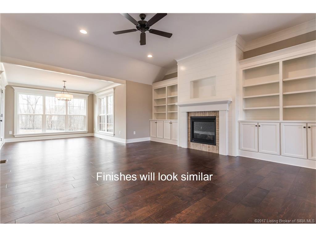 3103 Crystal Lake Dr, Jeffersonville, IN 47130