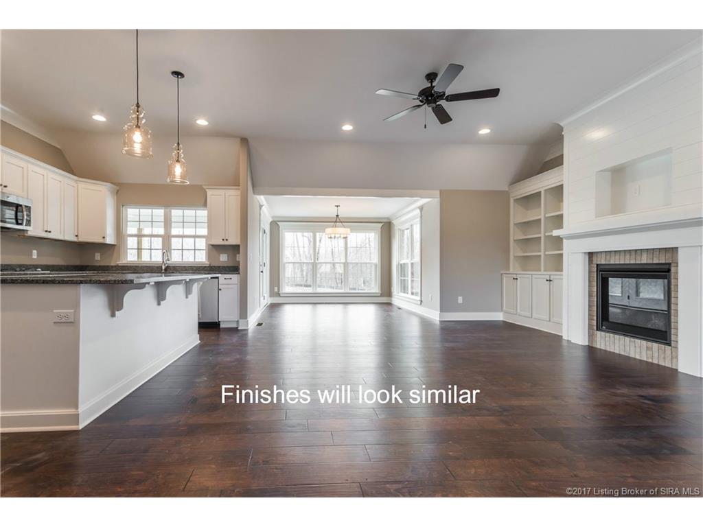 3103 Crystal Lake Dr, Jeffersonville, IN 47130