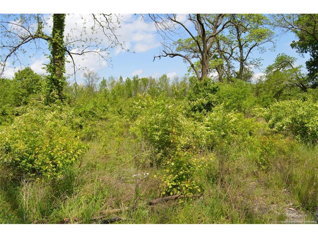 2105 Hamburg Pike, Jeffersonville, IN 47130