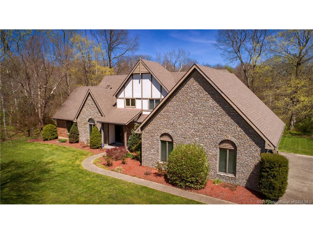 1608 Fox Run Trail, Jeffersonville, IN 47130