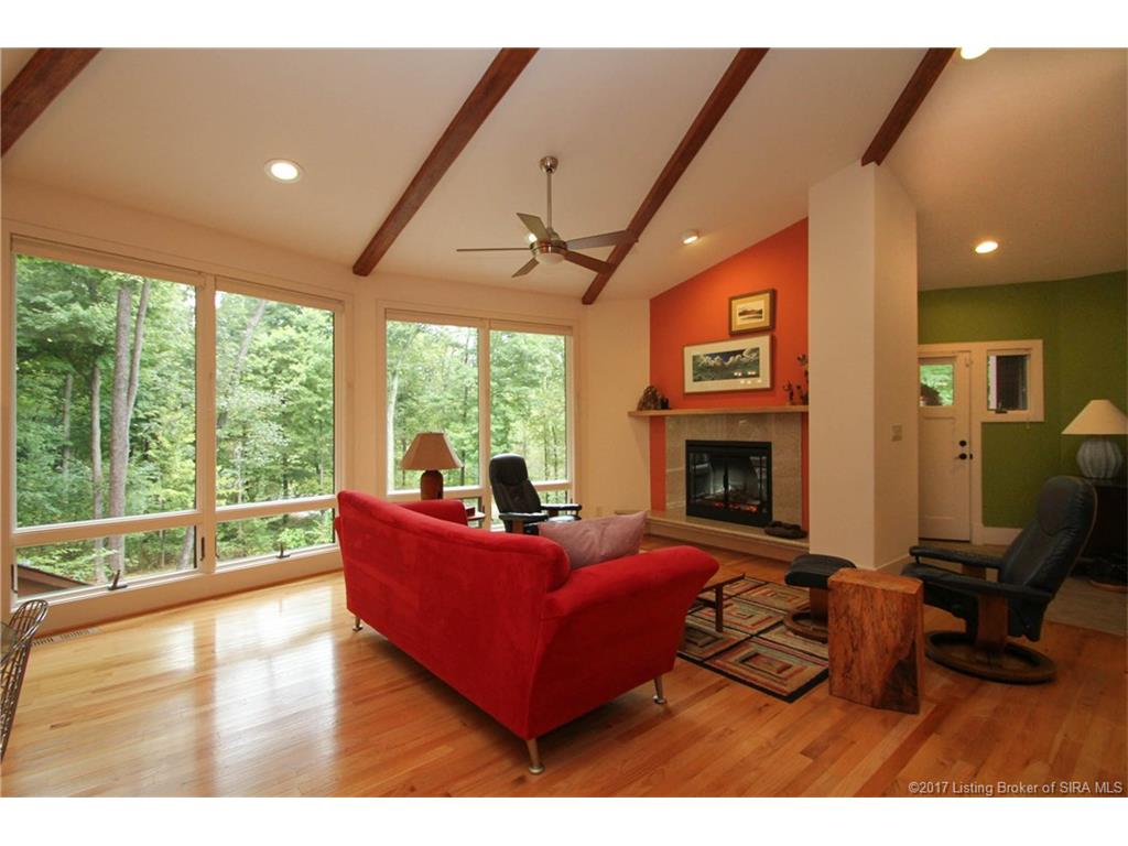 6203 Brookside Court, Lanesville, IN 47136