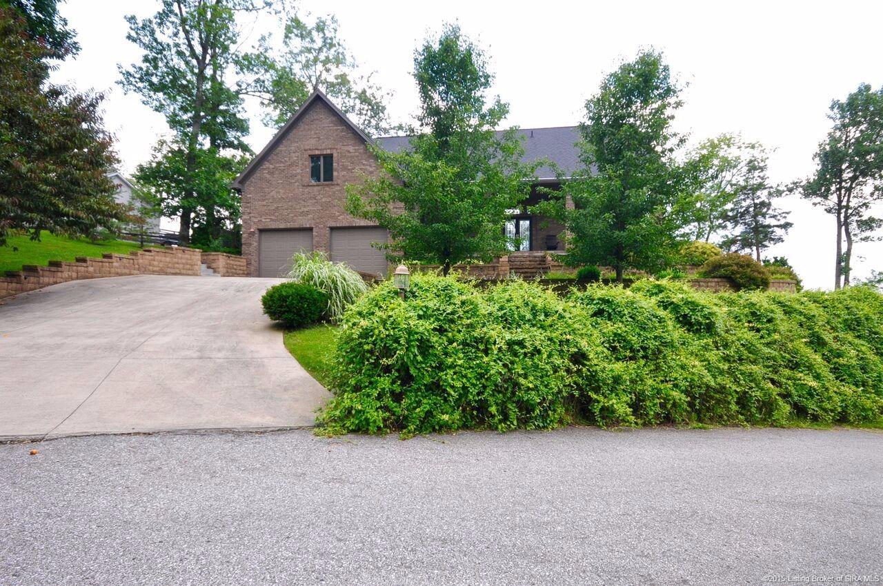 301 S Horseshoe Bend, Leavenworth, IN 47137