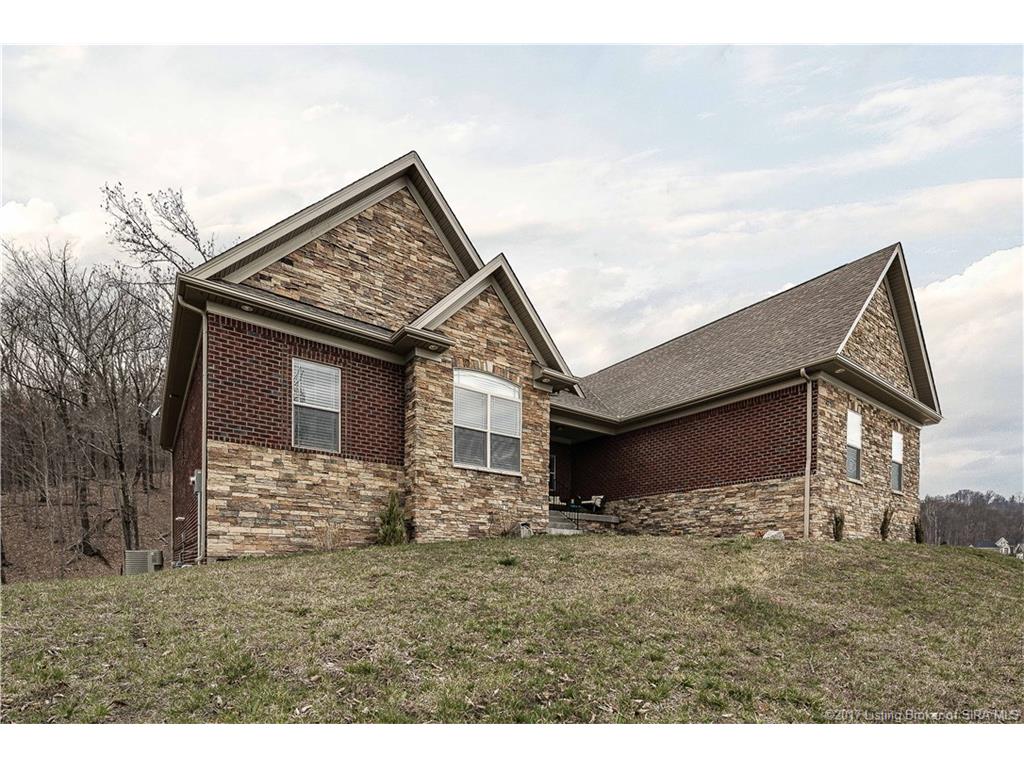 4506 Loriann, New Albany, IN 47150