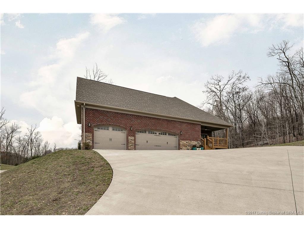 4506 Loriann, New Albany, IN 47150
