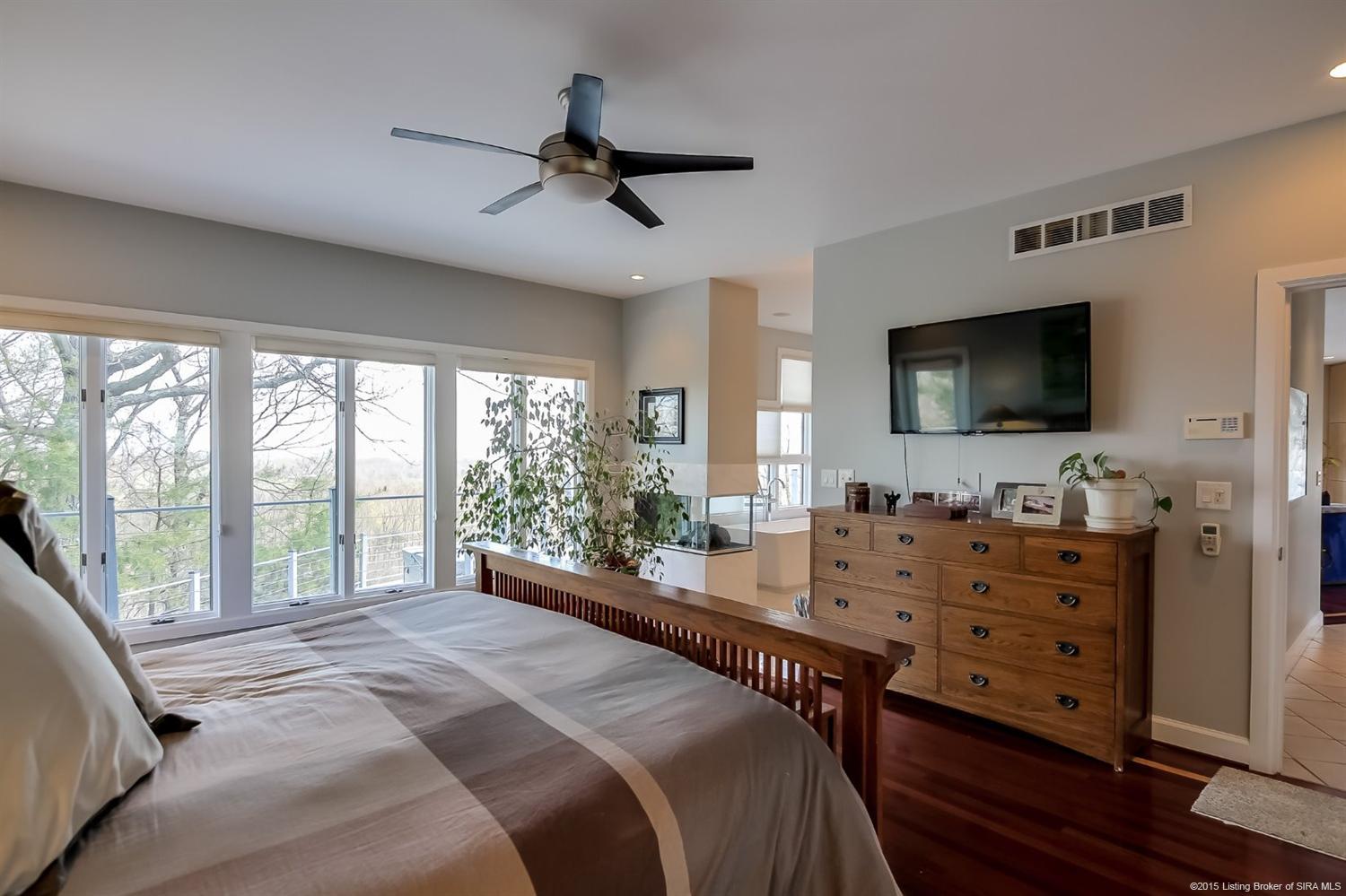 3257 Lands End, New Albany, IN 47150