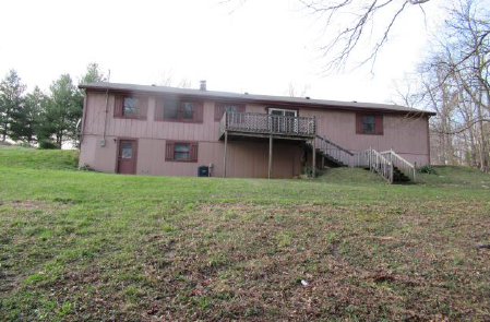 4993 E Borden RdPekin, IN, 47165Washington County