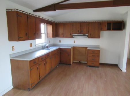 4993 E Borden RdPekin, IN, 47165Washington County