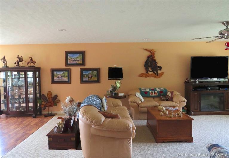 7510 S Liberty Knob Road, Scottsburg, IN 47170
