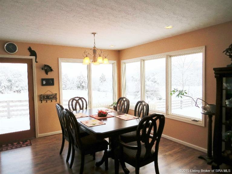 7510 S Liberty Knob Road, Scottsburg, IN 47170