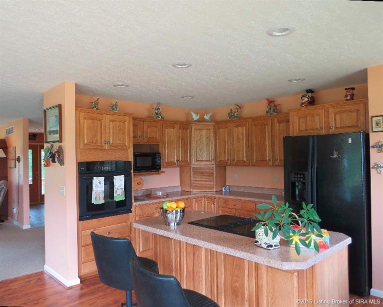 7510 S Liberty Knob Road, Scottsburg, IN 47170