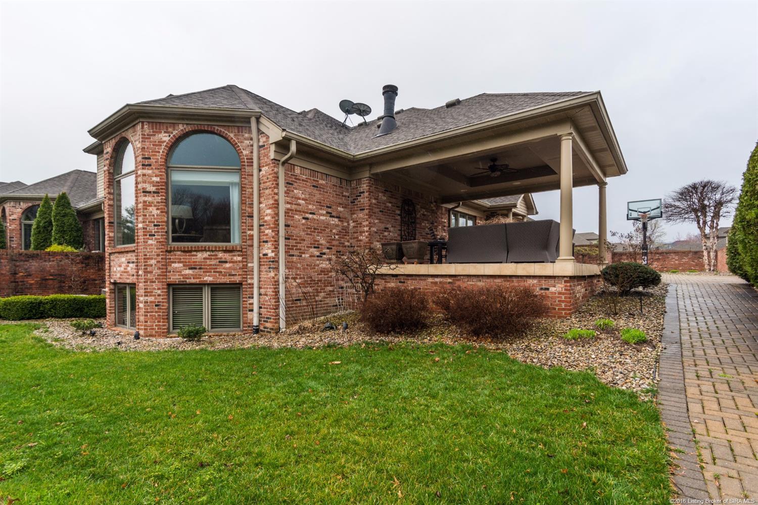 12209 Bridgeway Court, Sellersburg, IN 47172